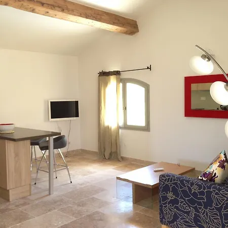 La Grande Bouisse Gites Avec Piscine Dans Le Luberon, Provence Cereste Room photo