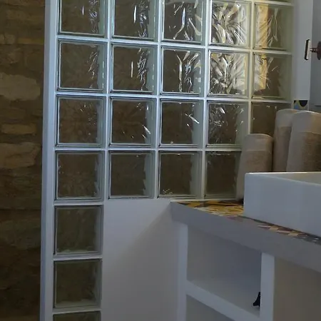 La Grande Bouisse Gites Avec Piscine Dans Le Luberon, Provence Cereste Room photo