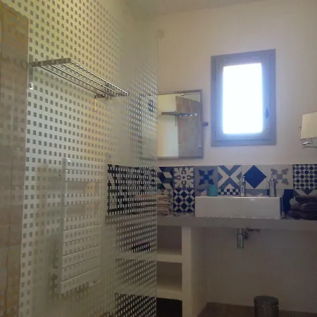 La Grande Bouisse Gites Avec Piscine Dans Le Luberon, Provence Cereste Room photo
